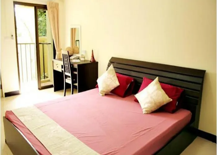 The European Place 3*